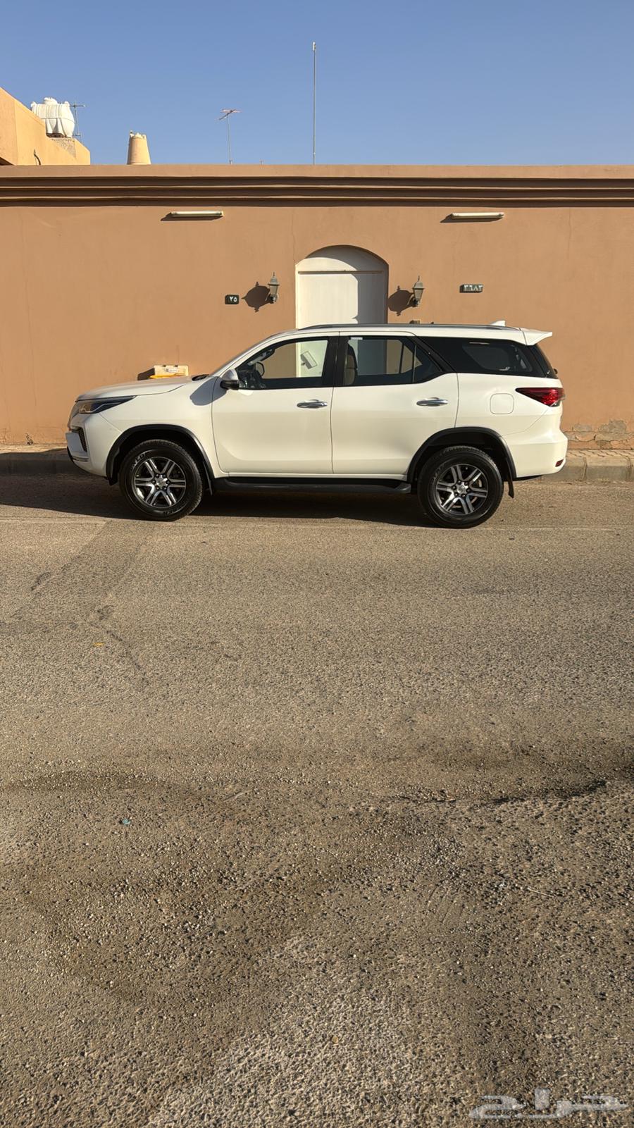 للبيع جيب فور شنر المديل 2164482023245826111