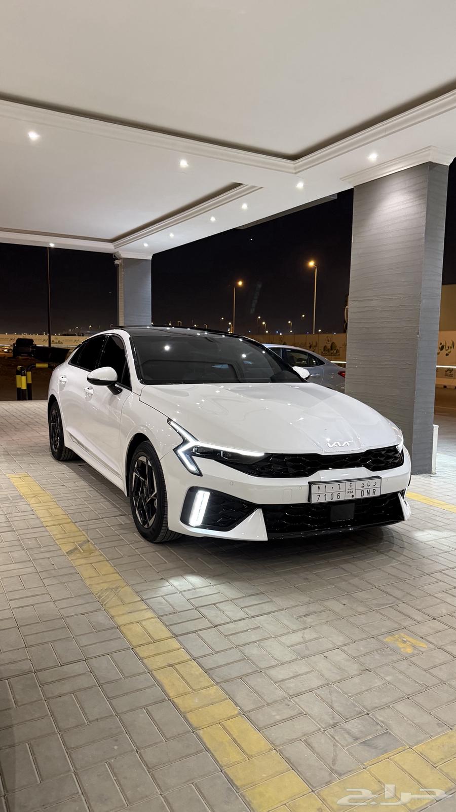 كيا K5 فل كامل ممشي قليل64487456745601112