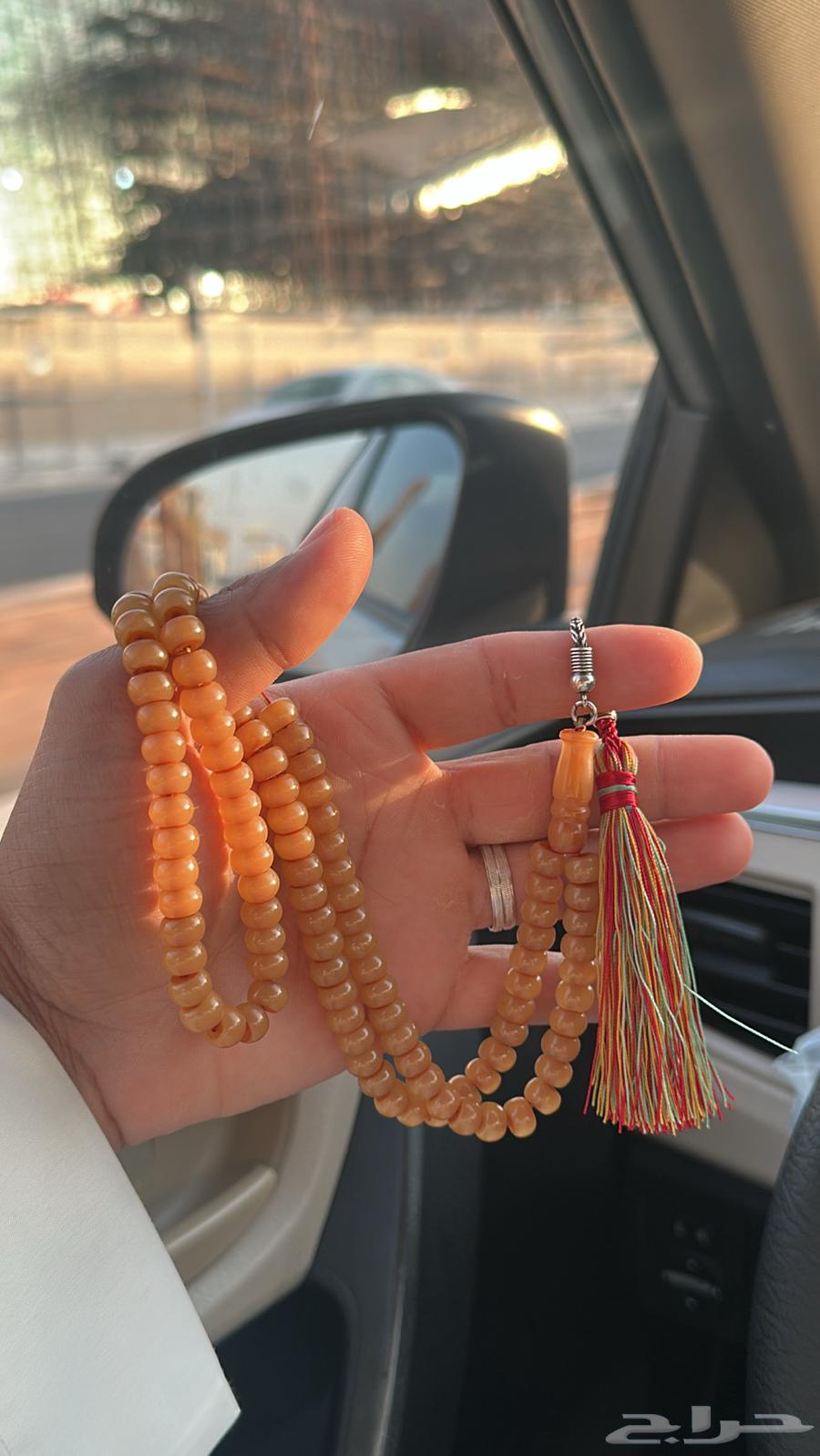 مسباح مسكي صب قديم مع فضه و كركوشه تفصيل64452617047937111