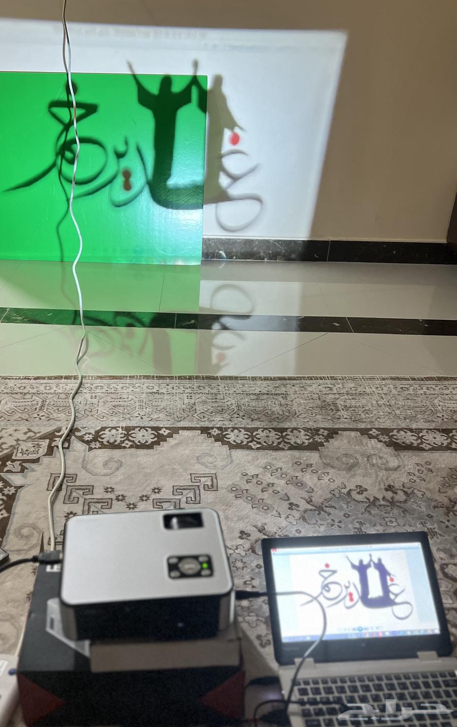 بروجكتر للبيع64342652977411110