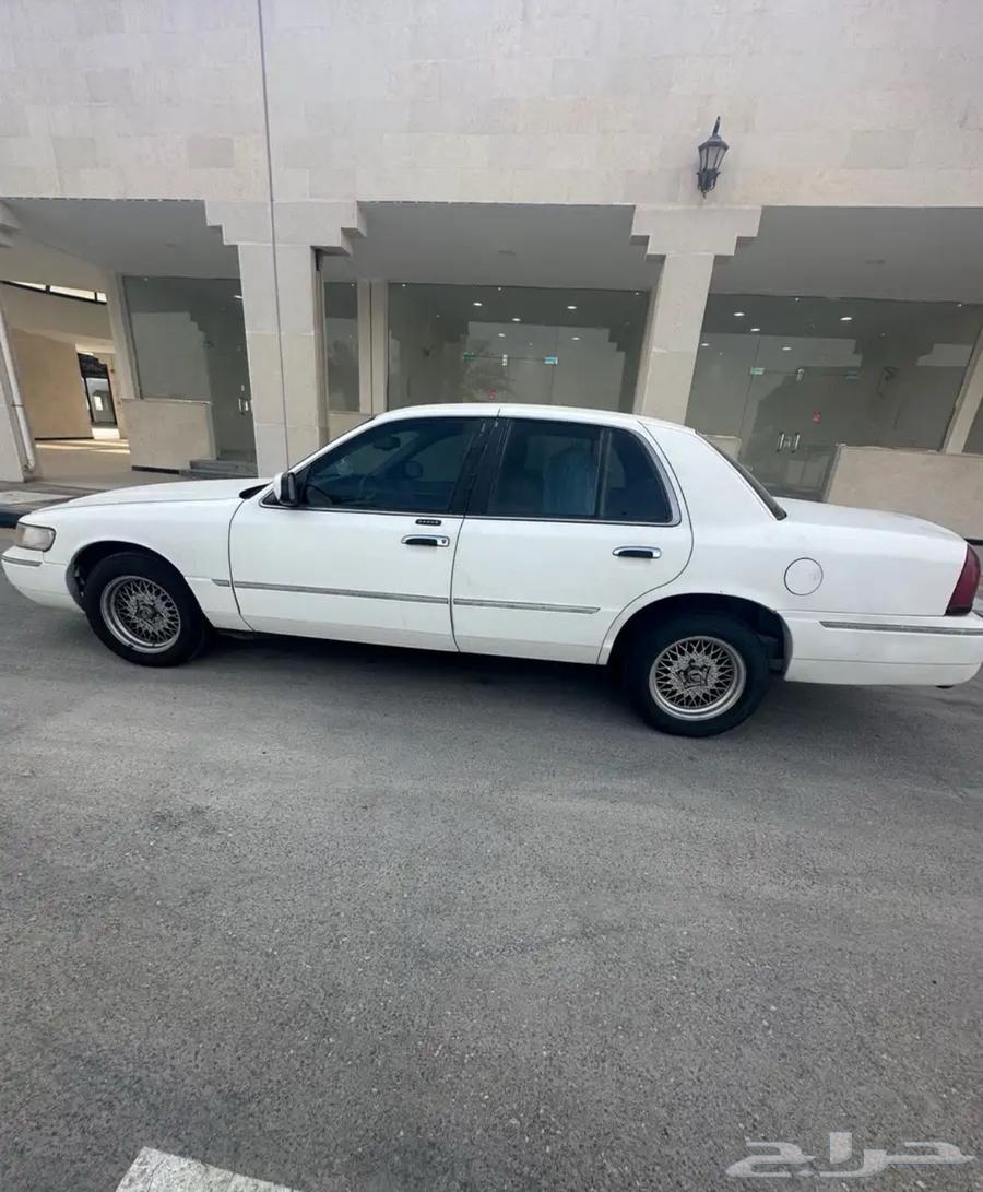 فورد جراند ماركيز ابيض 200164485078813441111