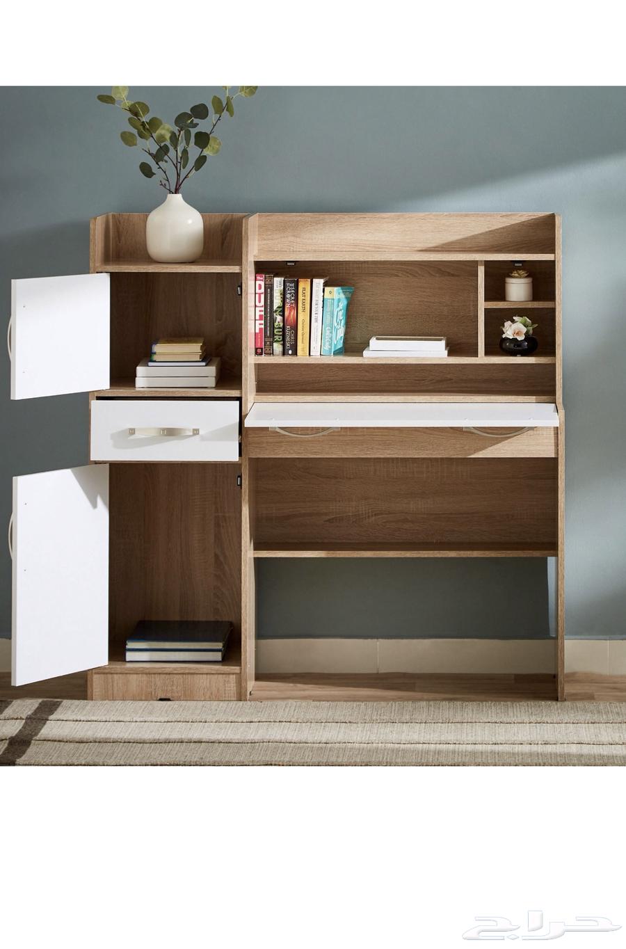 مكتب نظيف جدا64340583313921111