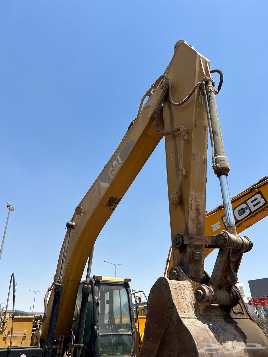 بوكلين 2015 كتربلر ماشي 20 الف ساعه64479976138499110