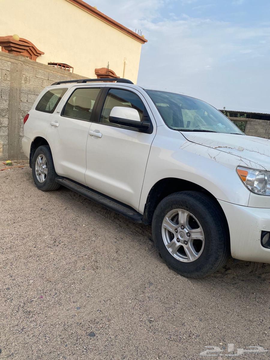 سكويا 2016 على الشرط ممشى 40 000 حقيقي كفرات وكالته موجودة64492772179201111