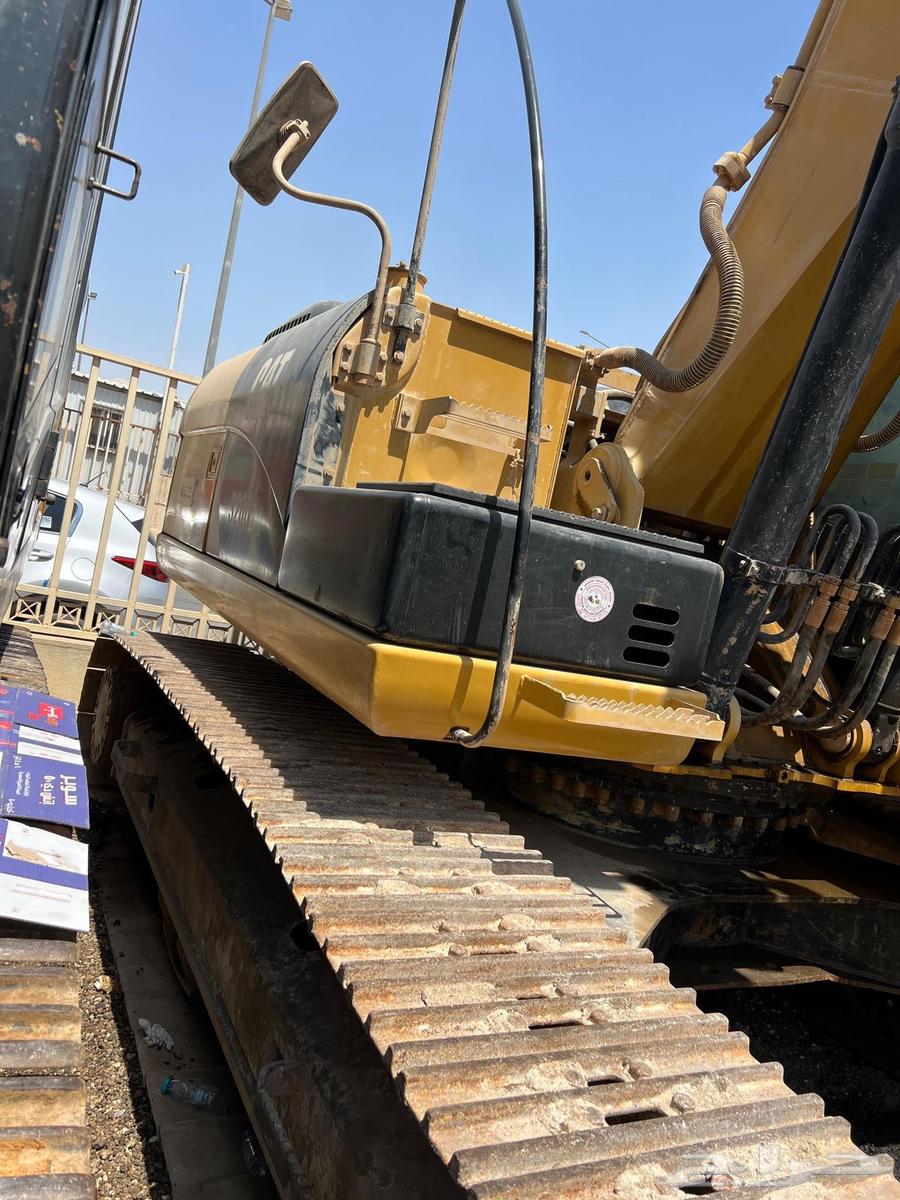 بوكلين 2015 كتربلر ماشي 20 الف ساعه64479976138499113