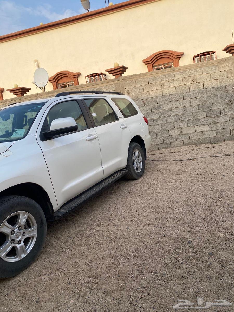 سكويا 2016 على الشرط ممشى 40 000 حقيقي كفرات وكالته موجودة64492772179201112