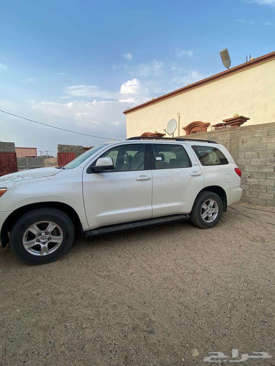 سكويا 2016 على الشرط ممشى 40 000 حقيقي كفرات وكالته موجودة64492772179201113