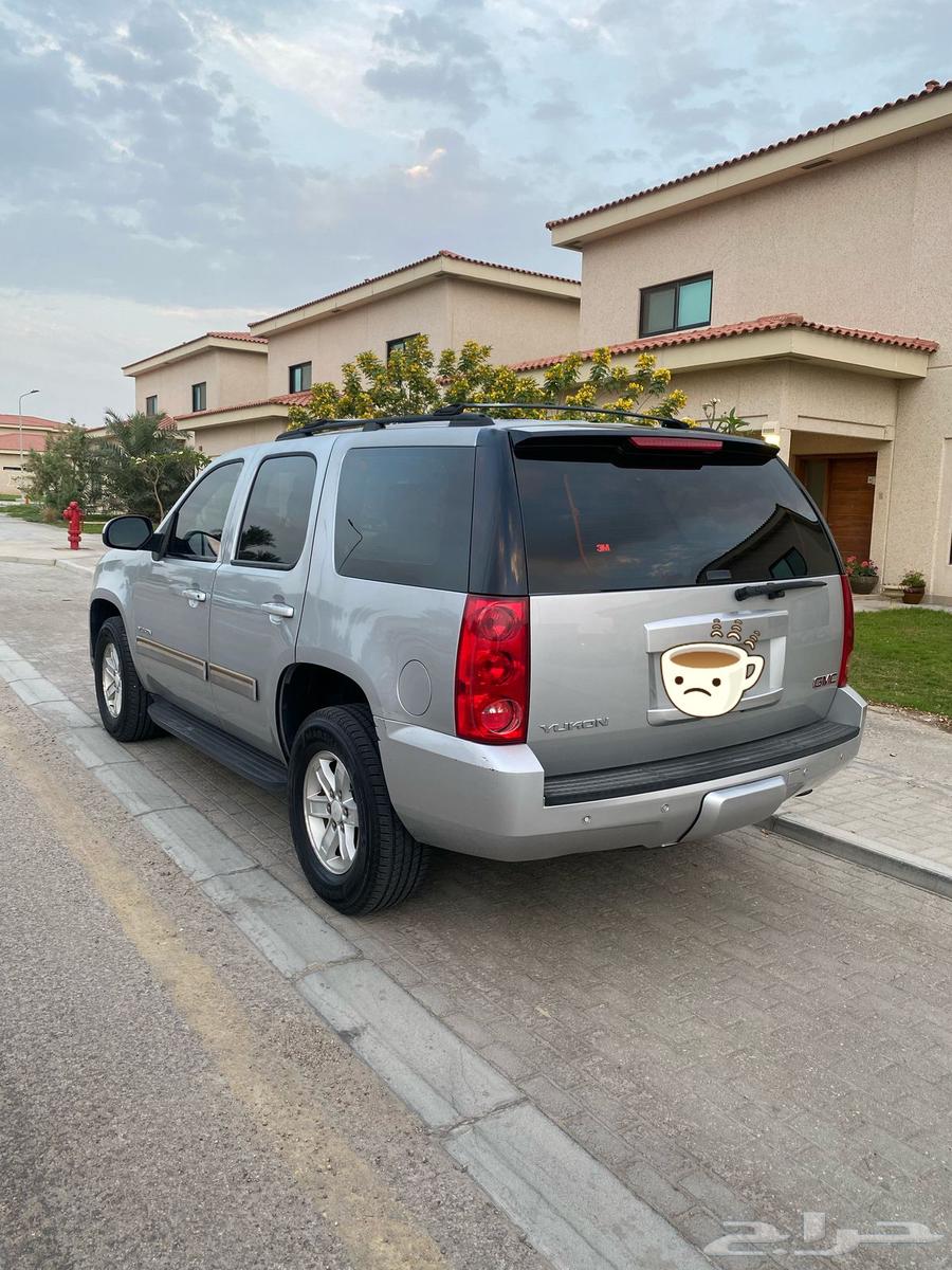 Yukon 2013 double, only 144,000 km, body like agency.64491795886338113