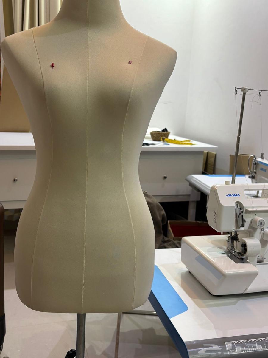 للبيع مكائن خياطه64348538695555113