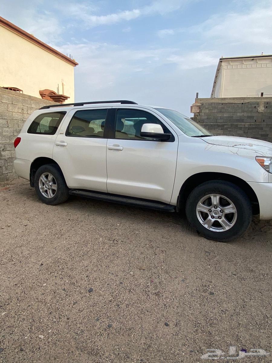 سكويا 2016 على الشرط ممشى 40 000 حقيقي كفرات وكالته موجودة64492772179201110