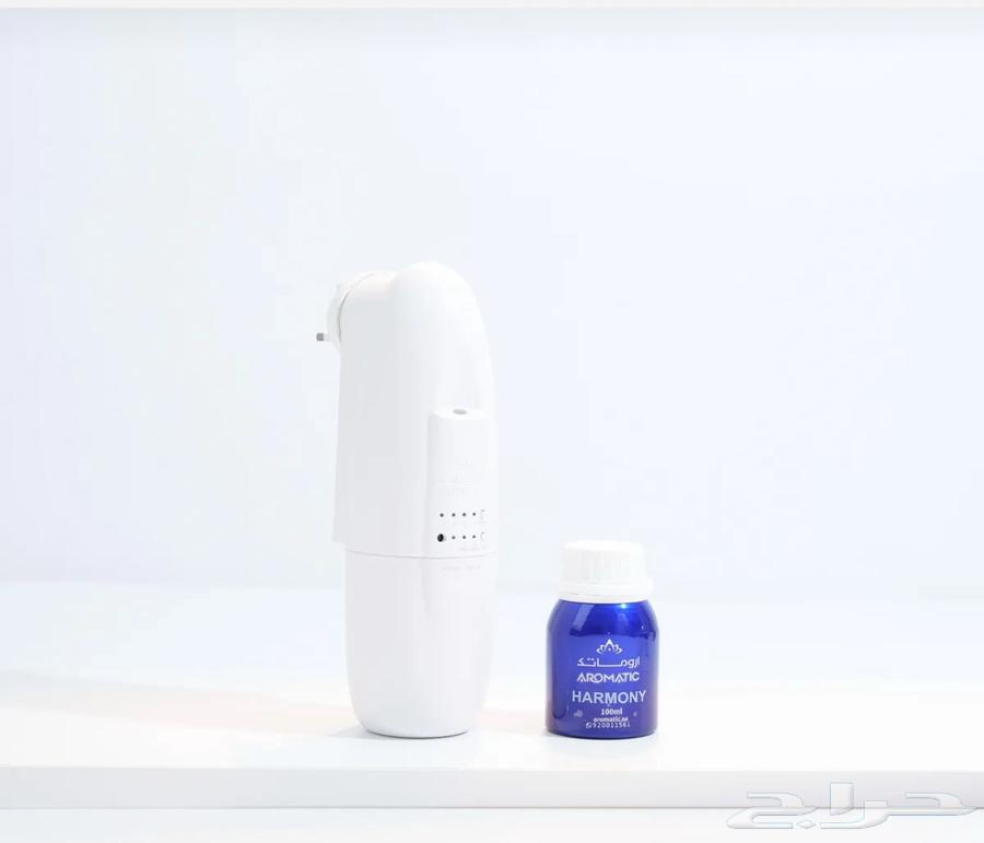 Aromatic diffuser device with essential oil64343374108289112
