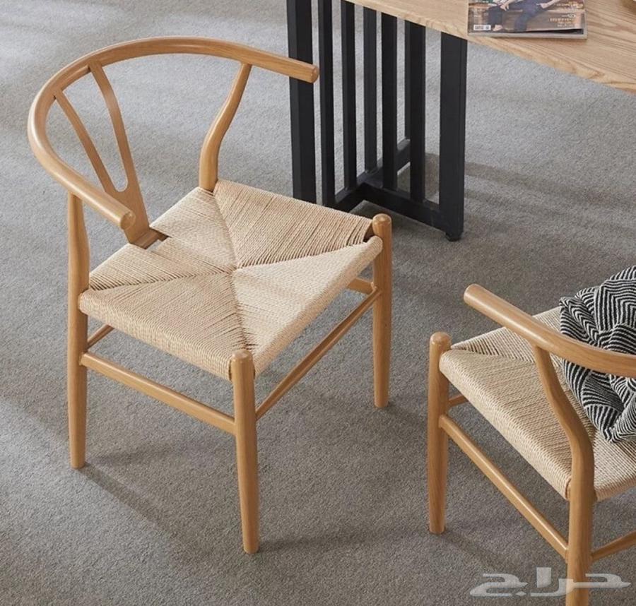 كراسي وطاولة للبيع64340129087617110