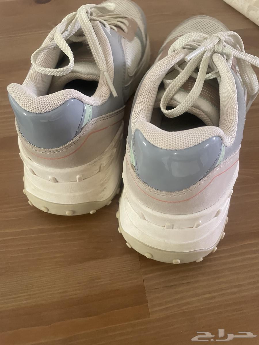 جزمه سبورت شبه جديده64347485745795111