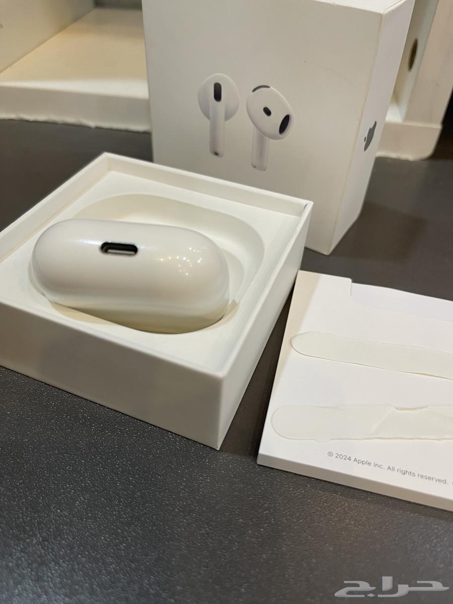 Original AirPods 4th Generation Version 4 Latest Release Like New Condition64348349010945112