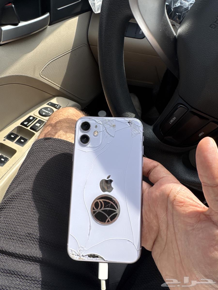 ايفون 11 حجم 128 بطاريه 7464341810988931111