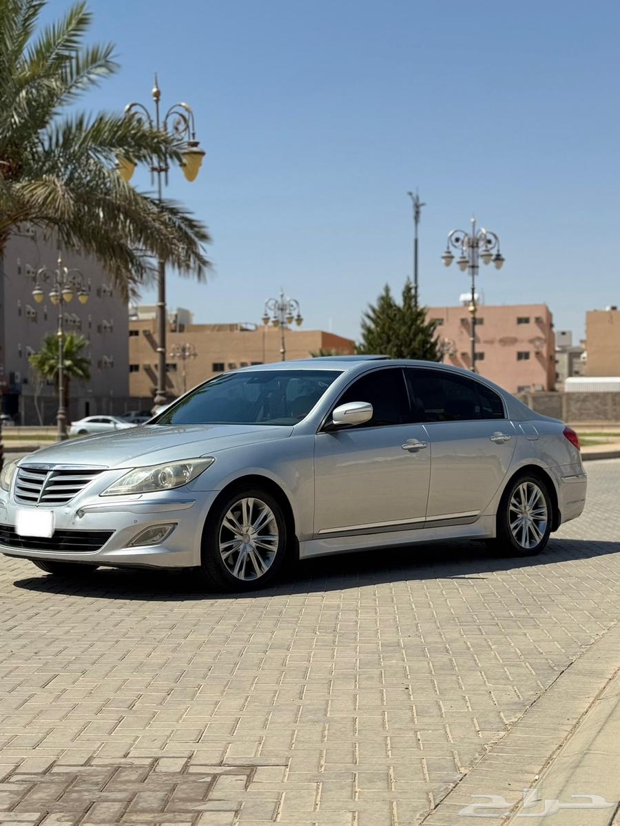 Geness 2014 with condition and engines64484621155201110