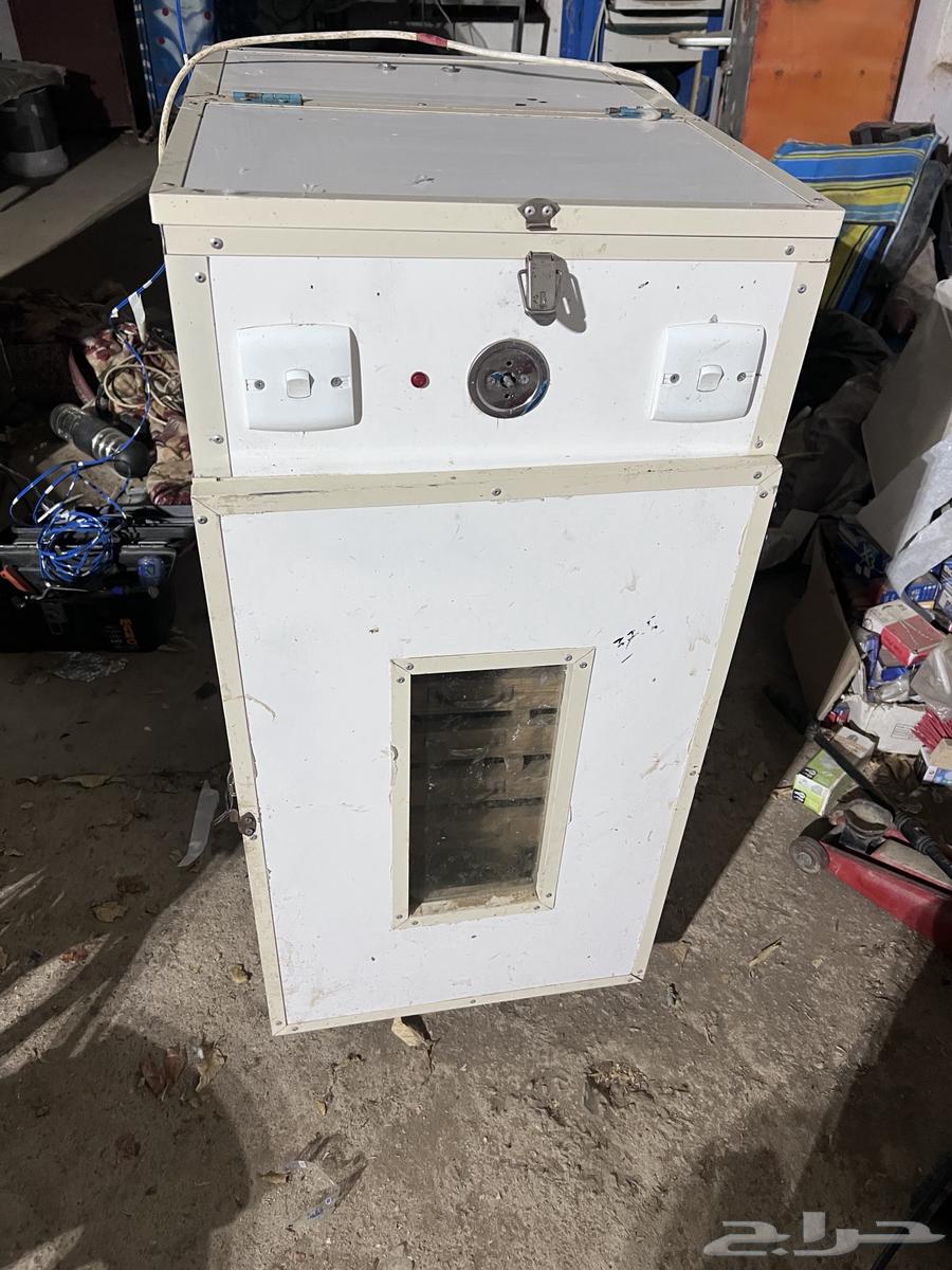 فقاسة يدويه64346857780353110