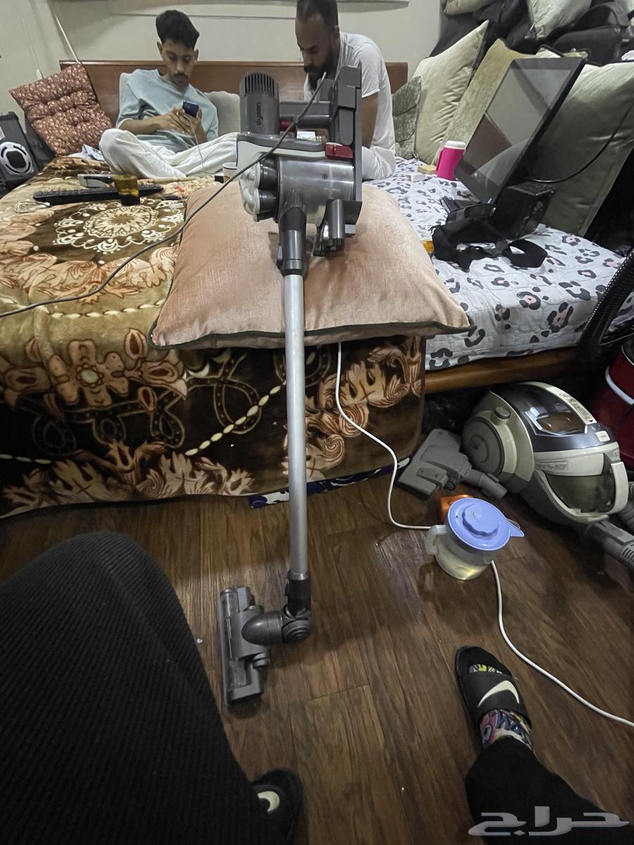 شاشه DELL ومكنسه MAX64485861248385112