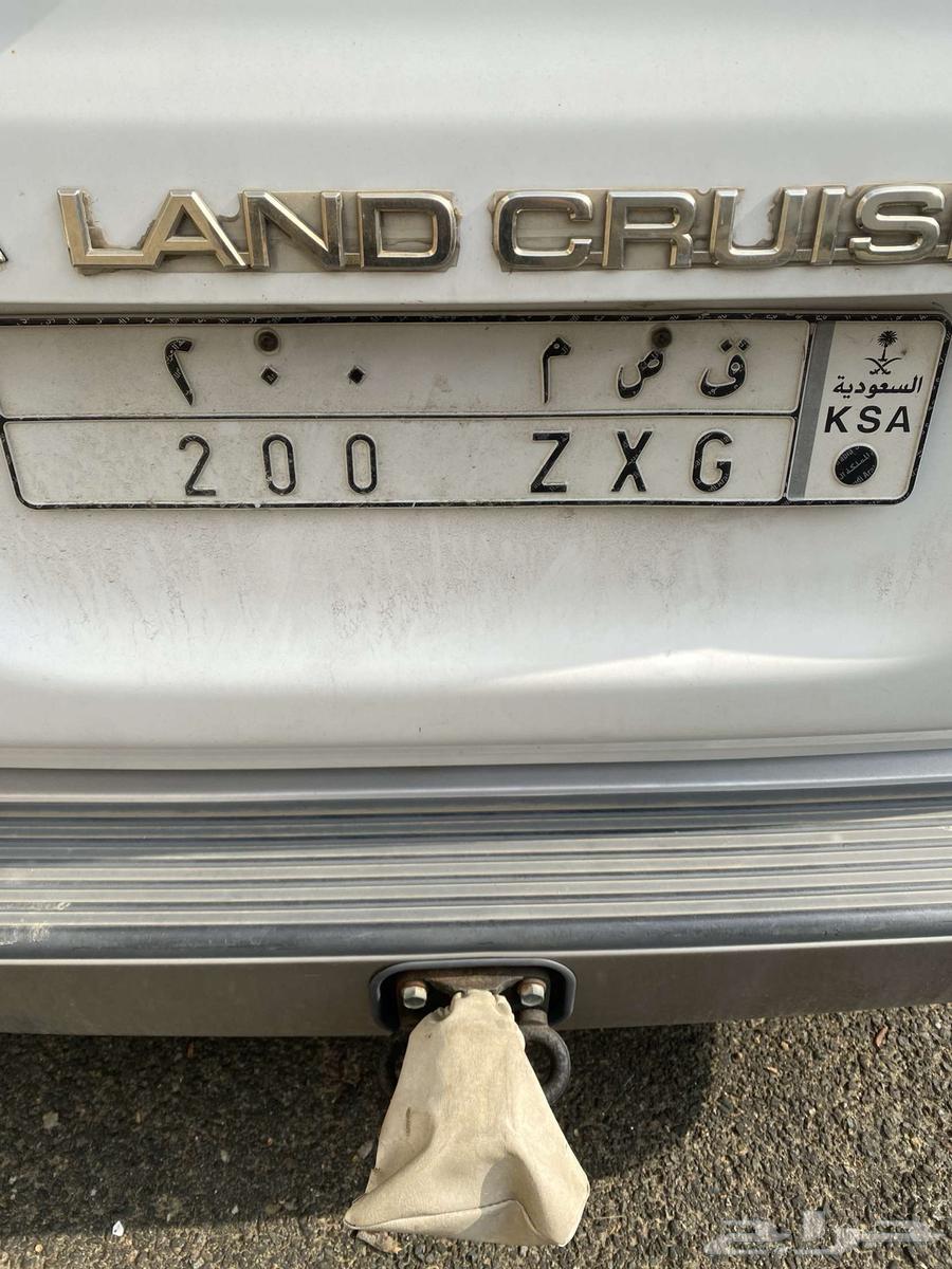 A distinctive board64484280626178110