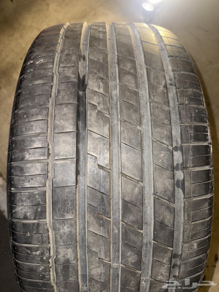 Very clean Hankook tire set, size 22 35 29564492622375938111