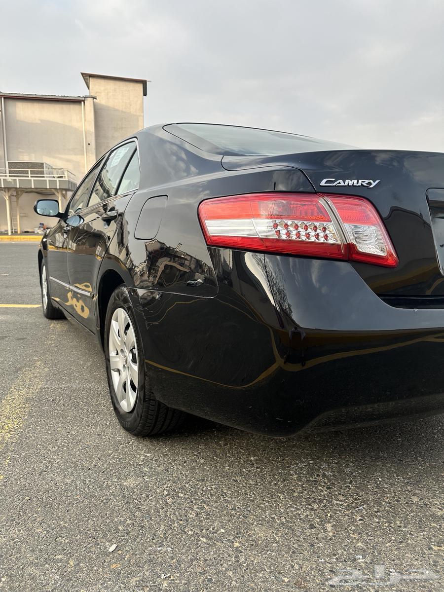 كامري 2011 أسود قير أتوماتيك للبيع64491373888513112