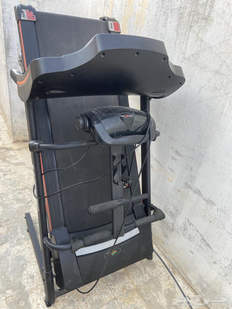 للبيع سير كهربائي (جهاز مشي) بحالة ممتازة64343072683265113