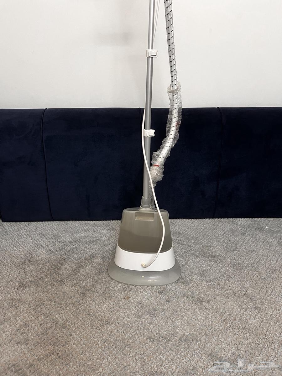 مكواة ملابس بخار ومكنسة كهرابائية للبيع64340598320769111