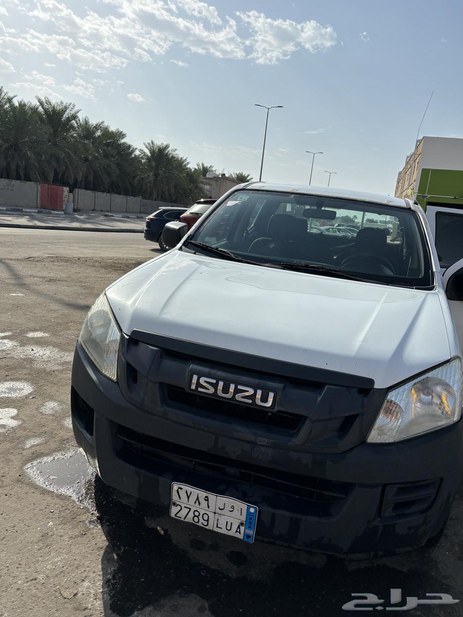 ايسوزو للبيع64481387001345113