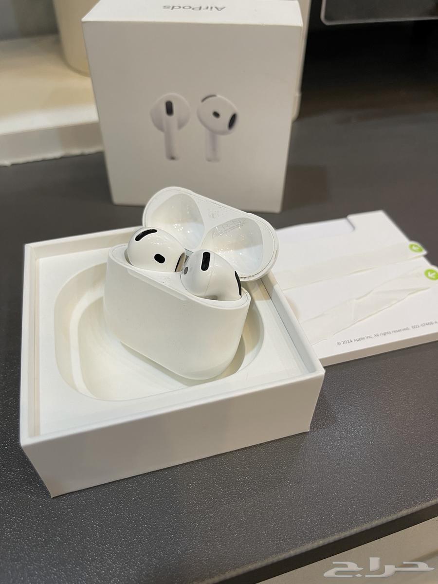 Original AirPods 4th Generation Version 4 Latest Release Like New Condition64348349010945111