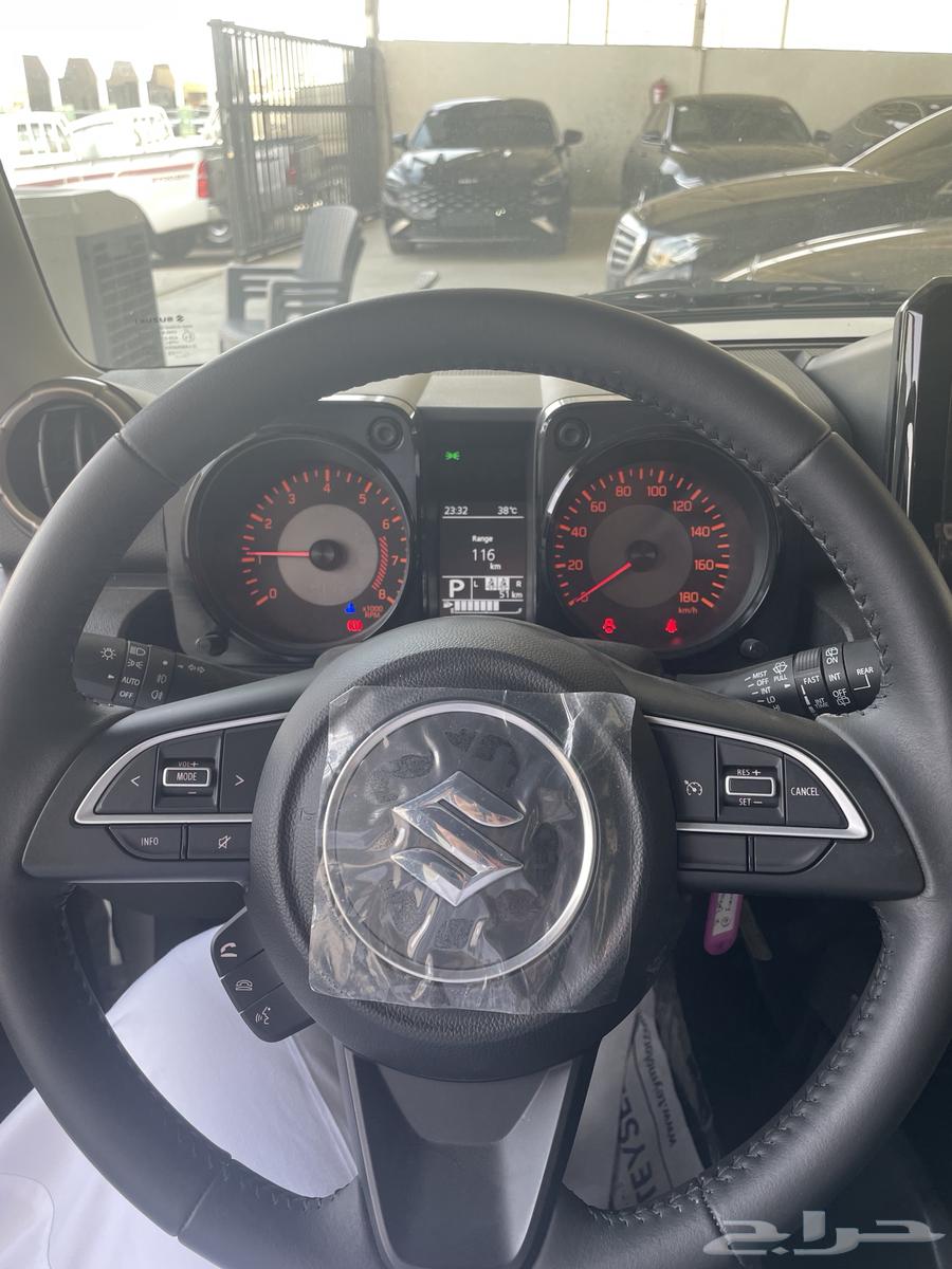 جيمني 2025 خمس أبواب64491279286147110