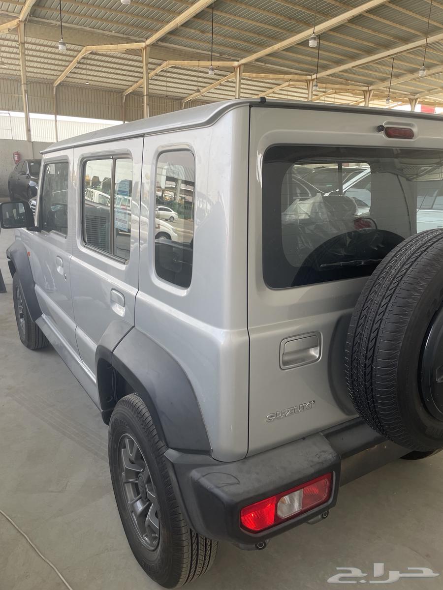 جيمني 2025 خمس أبواب64491279286147112