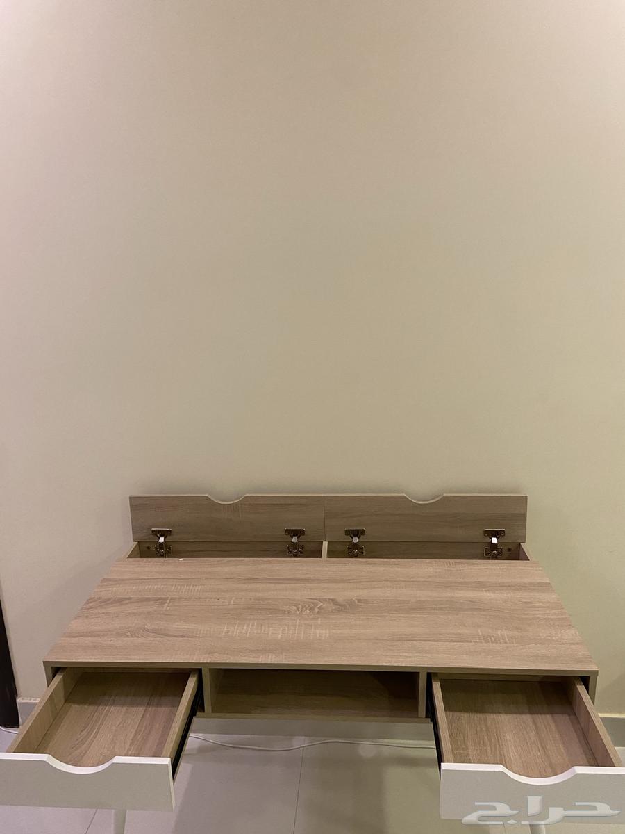 طاوله مكتب مستعمله نظيفه64348407207041112