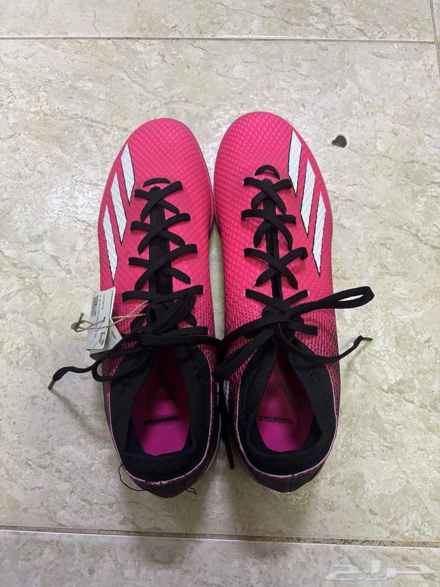 جزمة أديداس 120 ريال قابل للتفاوض64342097240451110