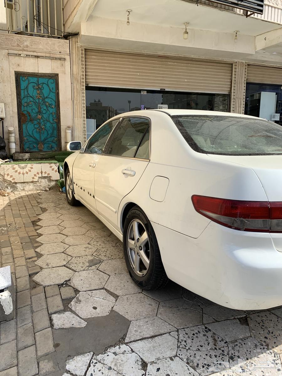 Full option Accord with open roof and special plate64487512422915113