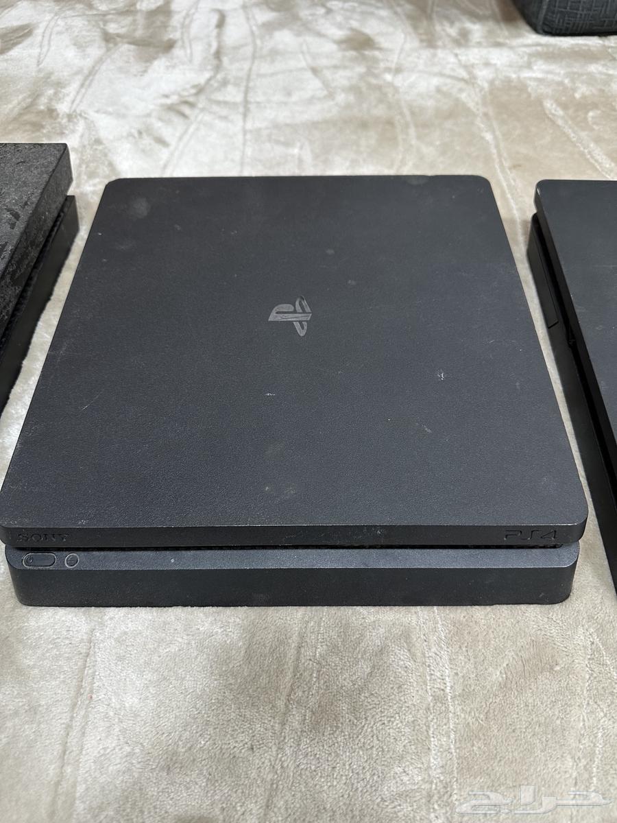 للبيع ثلاث سوني 4 نظيفة64347779142786112