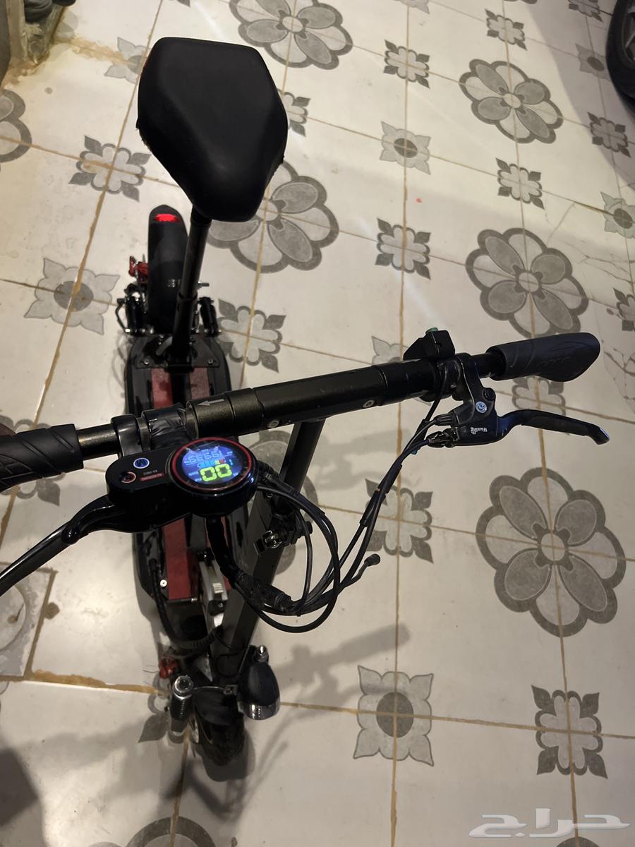 اسكوتر كهربائي للبيغ64337516372738112