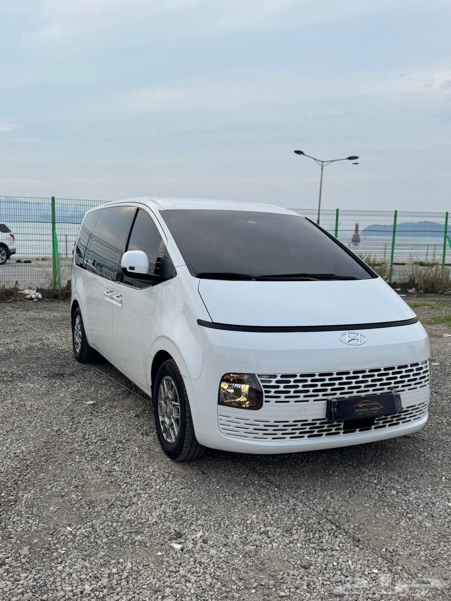 هيونداي ستاريا 2022 ديزل(بحاله ممتازه)64484088778243110