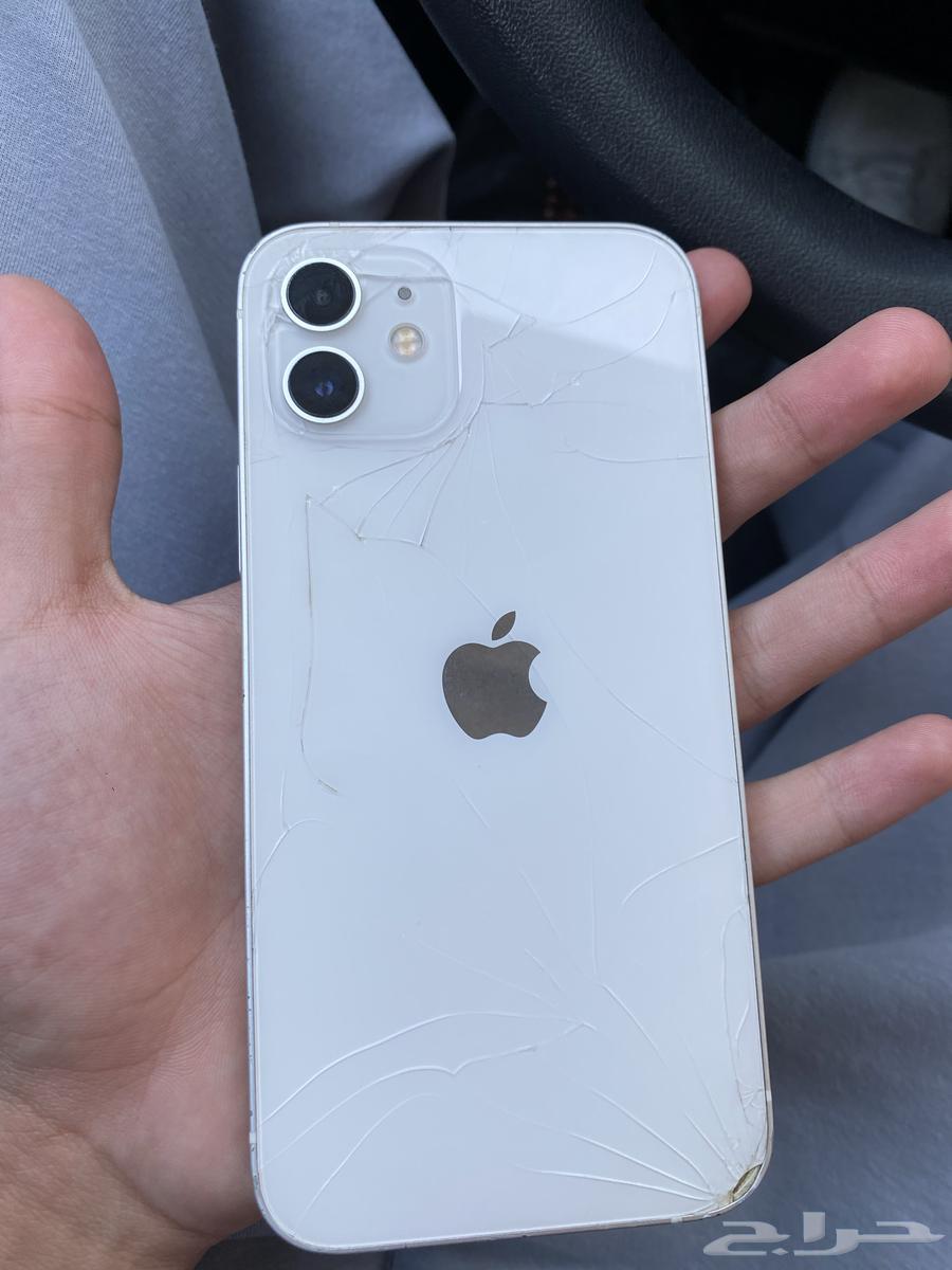 ايفون 12 محظور ip مكسور من ورا وقدام خفيفه والشاشه ما انفكت64343147940355111