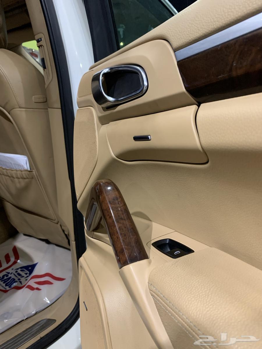 2012 Porsche Cayenne S with GTS specifications, low mileage64480744400769114