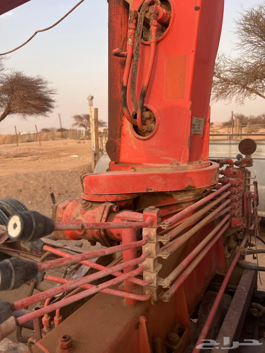 For sale, a Tadano crane with a capacity of 2500 kg64480854317185111