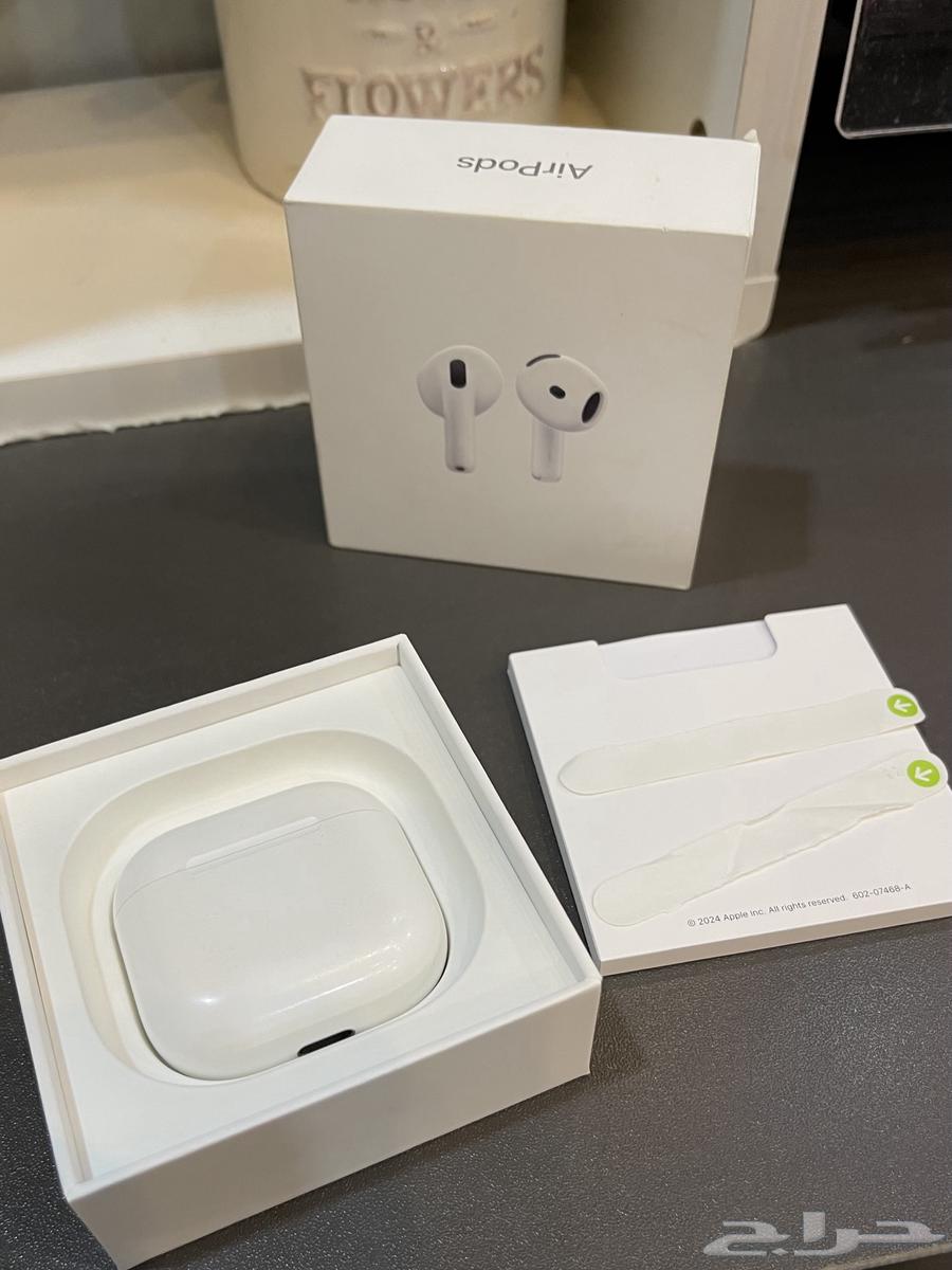Original AirPods 4th Generation Version 4 Latest Release Like New Condition64348349010945110
