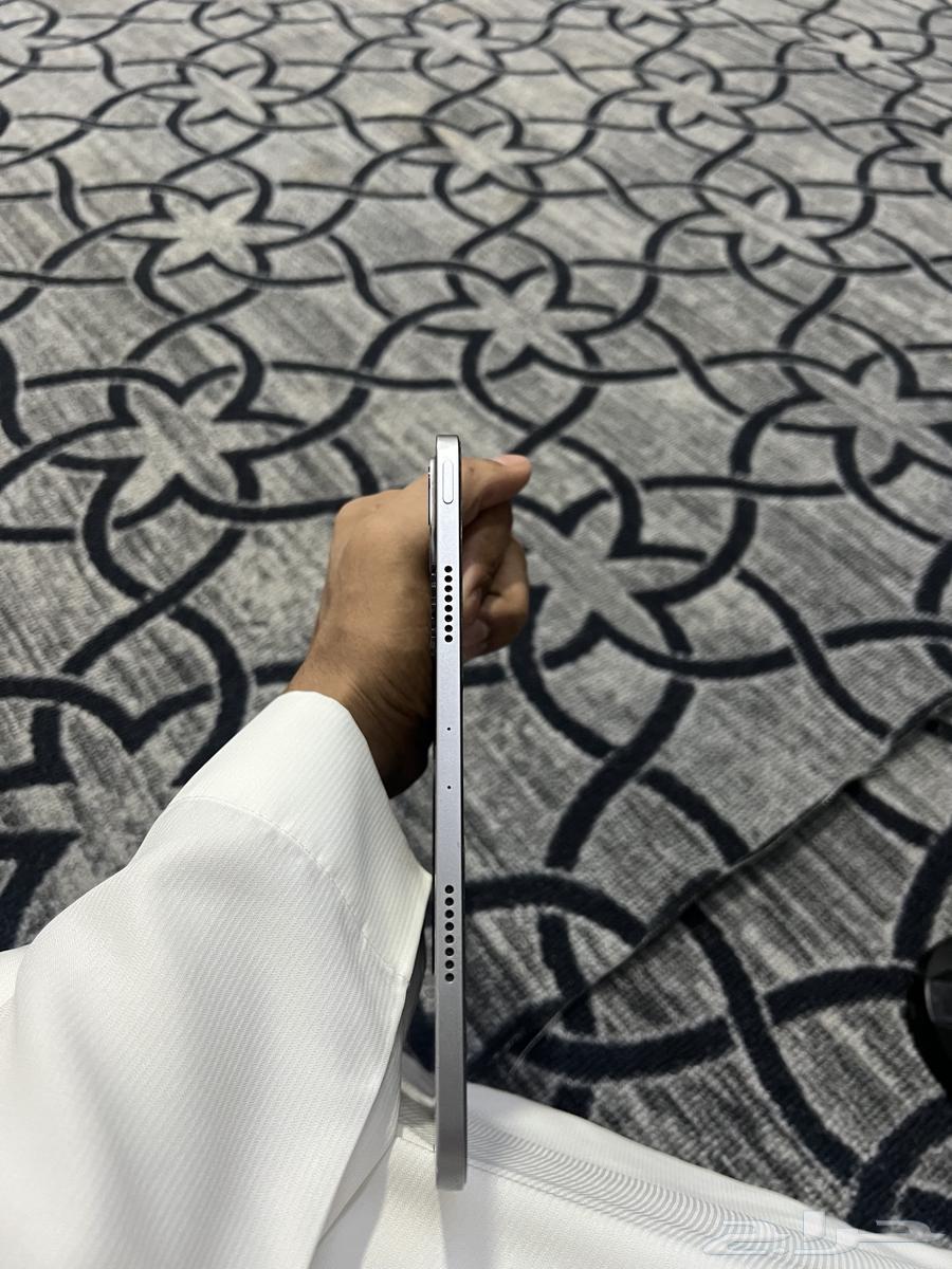 iPad in excellent condition, model name (11 inches) (4th generation)64341659758721111