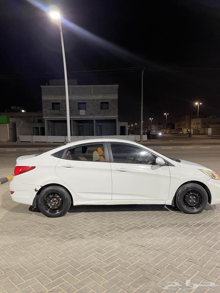 للبيع اكسنت64492434169985113