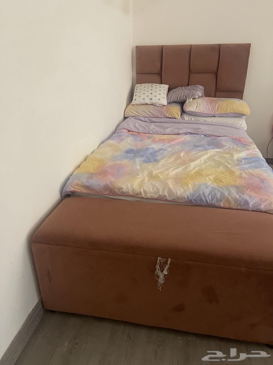سرير للبيع مع بف64336544175361114