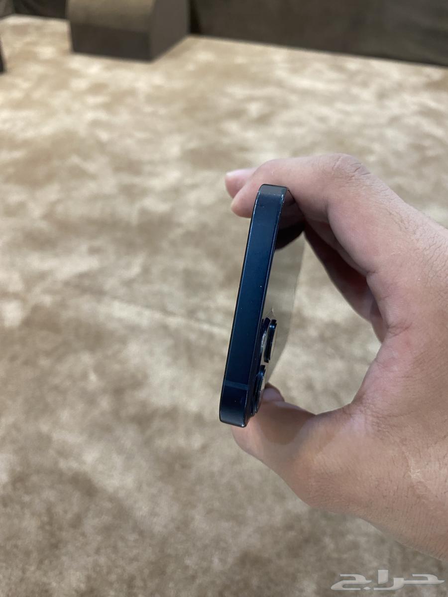 iPhone 13 Regular 12864130572074625113