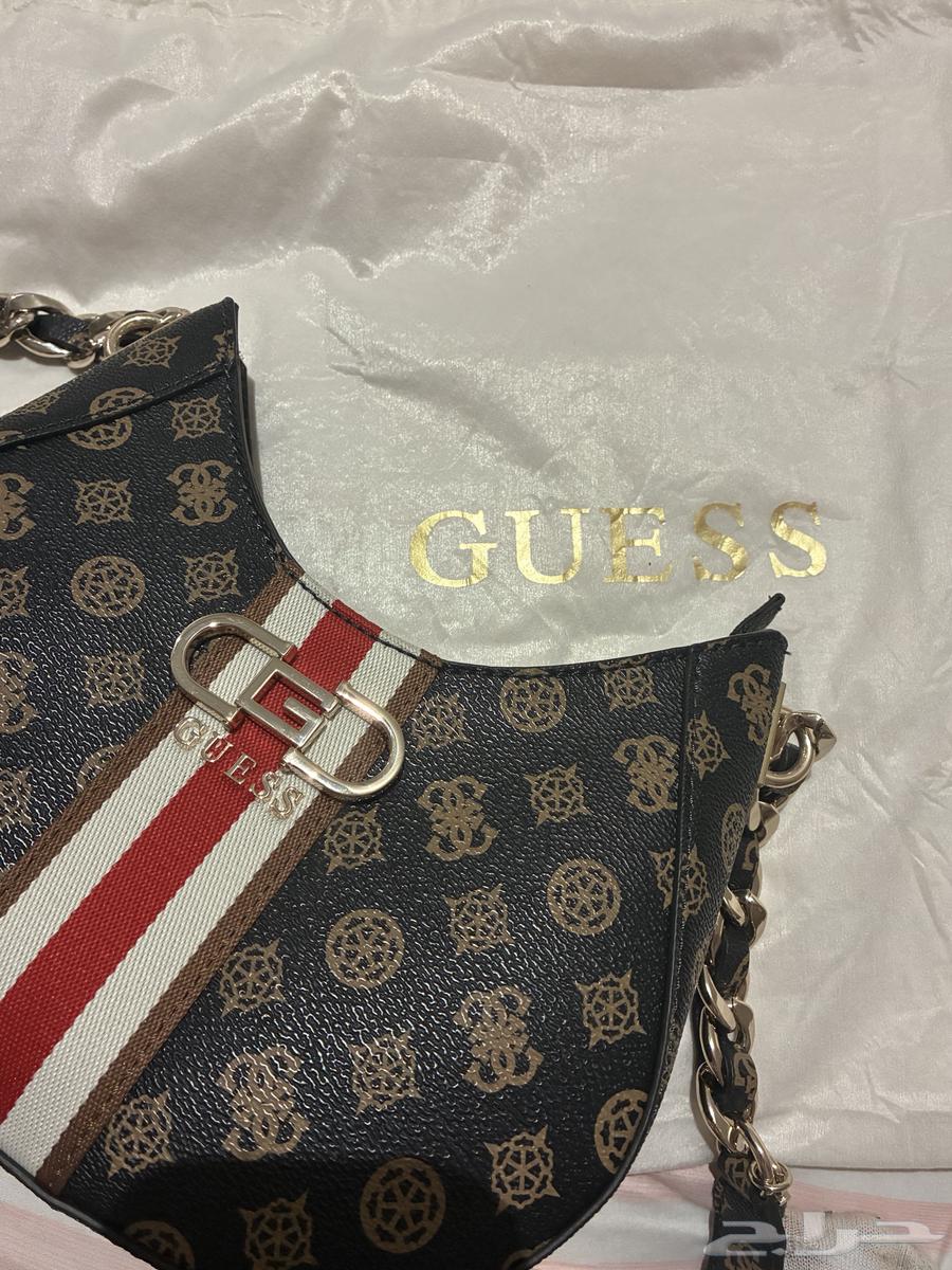 شنطة لنساء من ماركة GUESS أصلية64347221955201110