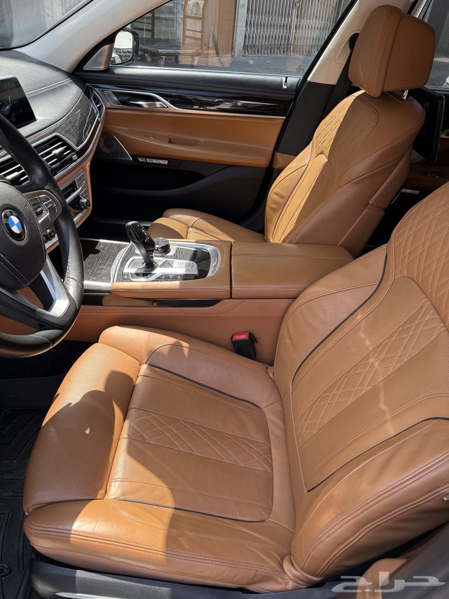 بي ام 2016 فل الفل 750ماشية 98الف قابل للزيادة بودي وكالة م64479900386435114