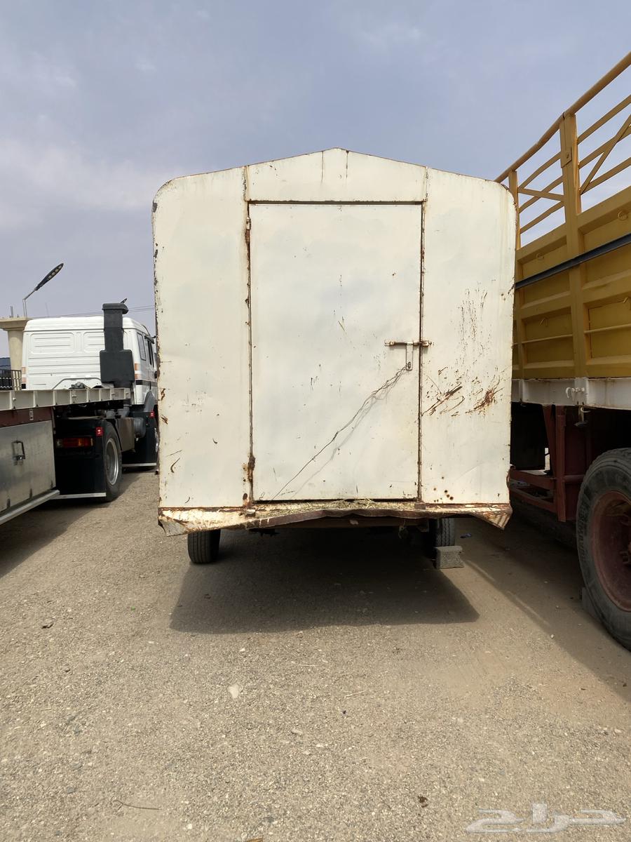 للبيع غرفه بطاقاتها وخزان طولها 8 متر64347159193090112