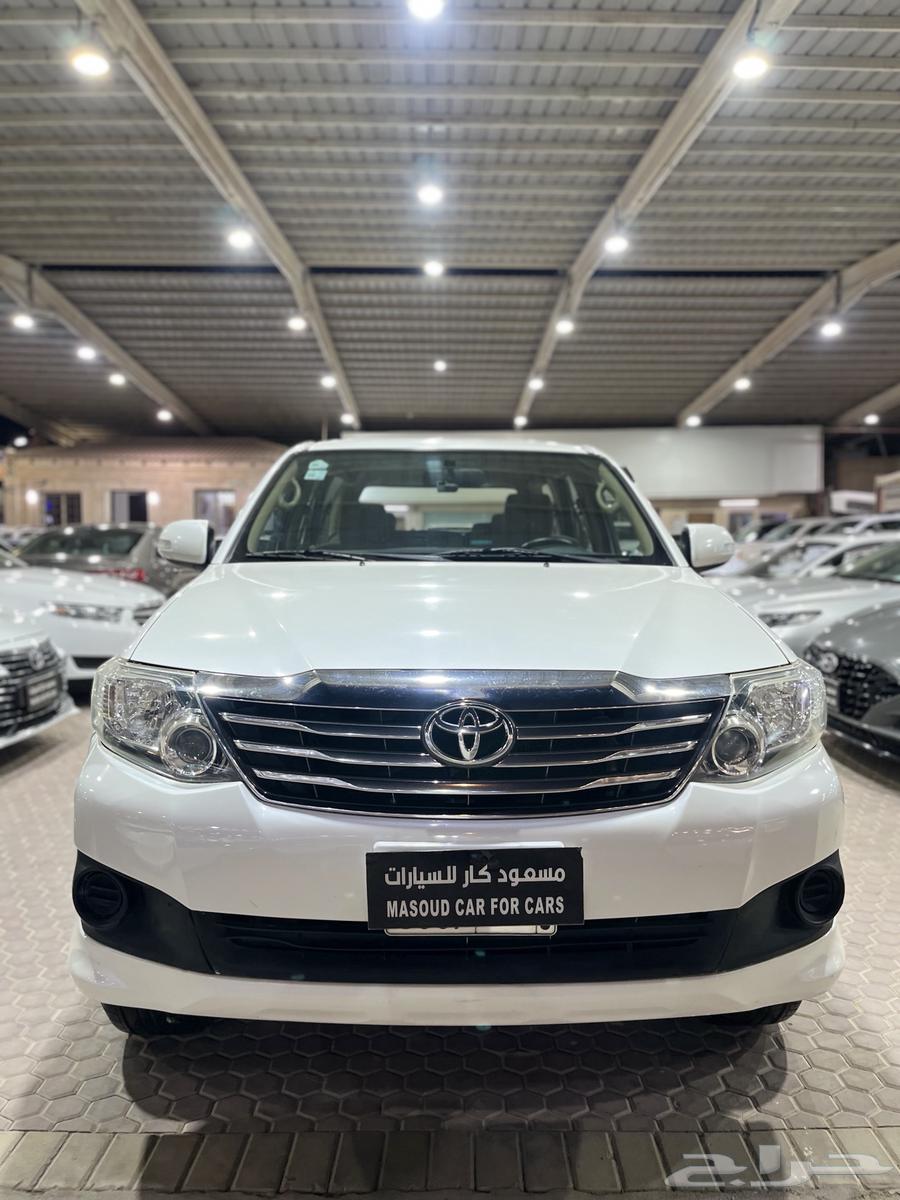 تويوتا. فور تشنر 2015. اربعه سلندر دبل64482755130753110