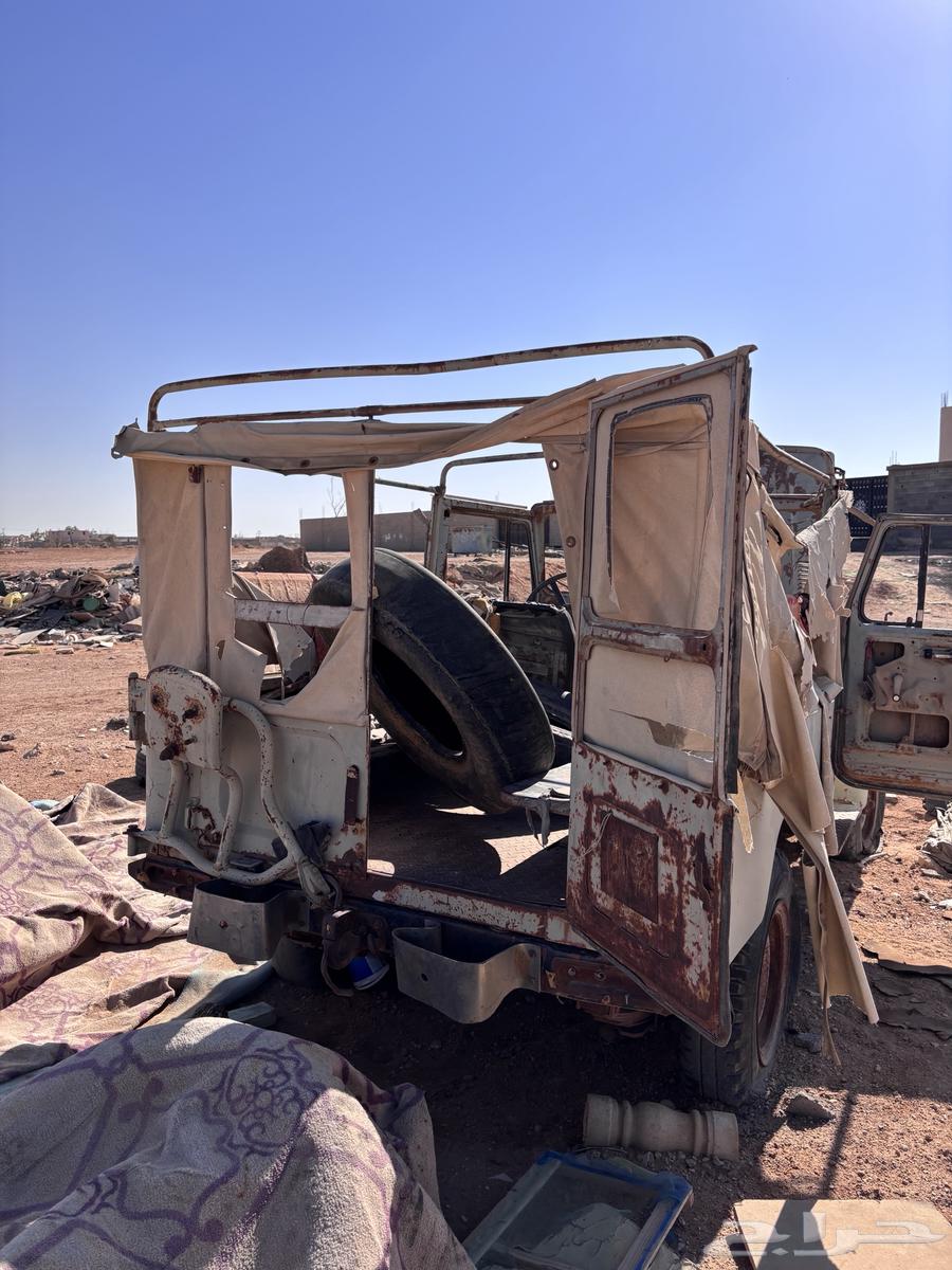 جيب 79 الموقع القريات رجاء ما يجي الا الصامل64493600716675113